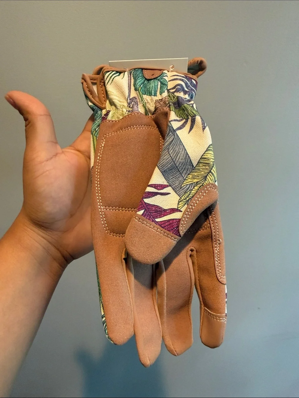 Threshold Tropical Leaf Garden Gloves in Teal, Green & Purple